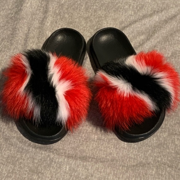 Trinidad fur slide slippers - Picture 3 of 4